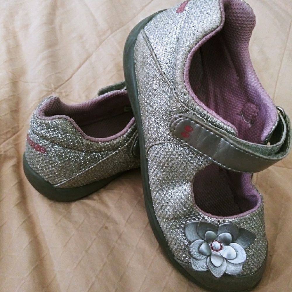 Toddler girl shoes